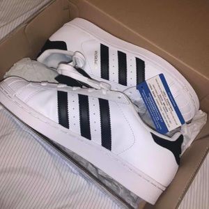 Adidas Superstar